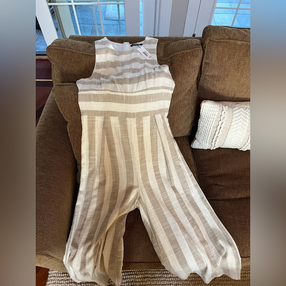 Sugar lips brand new romper